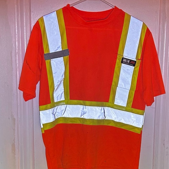 Hi-Vis Shirts and Vest - Picture 4 of 8
